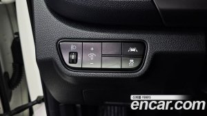 Kia Seltos Бензин 1.6 Turbo 2WD 2020 года из Южной Кореи