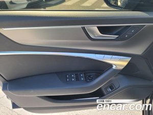 Audi A6 45 TFSI 4WD 2020 года из Южной Кореи