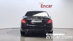 Mercedes-Benz E-Class E250 Avantgarde 2020 года из Южной Кореи
