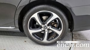 Mercedes-Benz E-Class E250 Avantgarde 2020 года из Южной Кореи