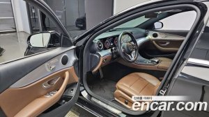 Mercedes-Benz E-Class E250 Avantgarde 2020 года из Южной Кореи