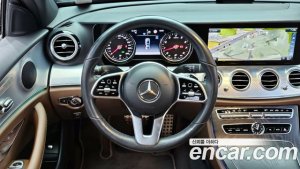 Mercedes-Benz E-Class E250 Avantgarde 2020 года из Южной Кореи
