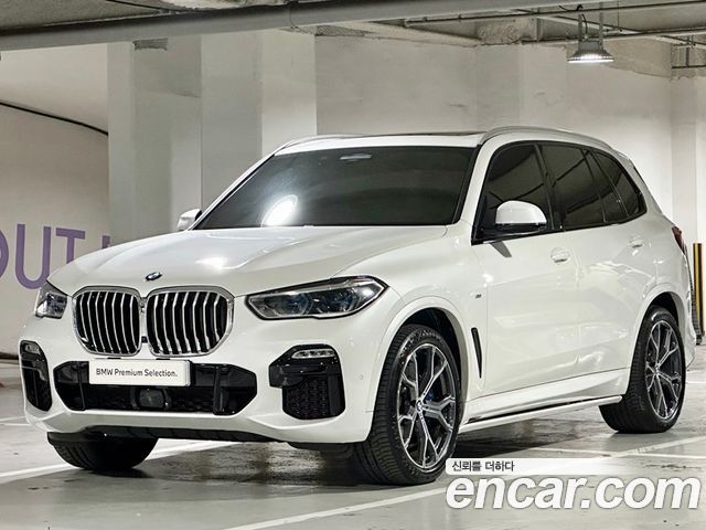 BMW X5 xDrive 40i M Sport 2021 года из Кореи