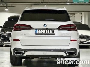 BMW X5 xDrive 40i M Sport 2021 года из Южной Кореи
