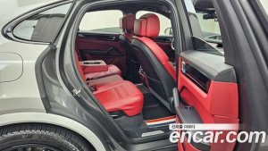 Porsche Cayenne 3.0 Coupe 2021 года из Южной Кореи