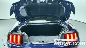 Ford Mustang Coupe 2020 года из Южной Кореи