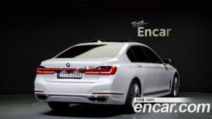 BMW 7-Series 745Le i퍼포먼스 Design Pure Excellence 2021 года из Южной Кореи