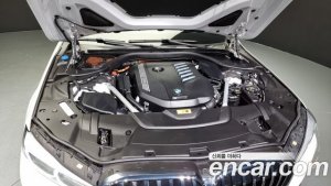 BMW 7-Series 745Le i퍼포먼스 Design Pure Excellence 2021 года из Южной Кореи