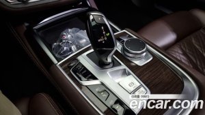 BMW 7-Series 745Le i퍼포먼스 Design Pure Excellence 2021 года из Южной Кореи