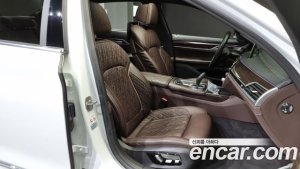 BMW 7-Series 745Le i퍼포먼스 Design Pure Excellence 2021 года из Южной Кореи