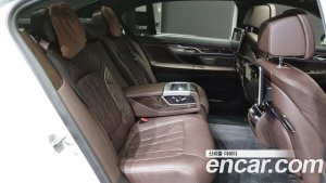 BMW 7-Series 745Le i퍼포먼스 Design Pure Excellence 2021 года из Южной Кореи