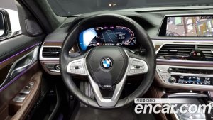 BMW 7-Series 745Le i퍼포먼스 Design Pure Excellence 2021 года из Южной Кореи