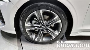 Kia K5 2.0 2020 года из Южной Кореи