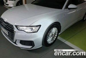 Audi A6 45 TFSI Premium 2021 года из Южной Кореи