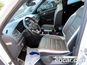 Volkswagen T-Roc 2.0 TDI Prestige 2021 года из Южной Кореи