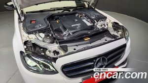 Mercedes-Benz E-Class E250 Avantgarde 2020 года из Южной Кореи