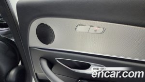 Mercedes-Benz E-Class E250 Avantgarde 2020 года из Южной Кореи
