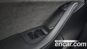 Tesla Model Y LONG RANGE 2021 года из Южной Кореи
