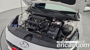 Hyundai AVANTE 1.6 2021 года из Южной Кореи