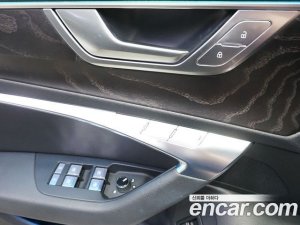 Audi A6 45 TFSI 4WD Premium 2020 года из Южной Кореи