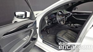 BMW 5-Series 520d M Sport Plus 2020 года из Южной Кореи