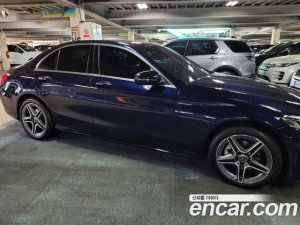 Mercedes-Benz C-Class C200 AMG Line 2021 года из Южной Кореи