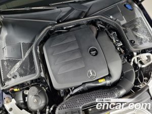 Mercedes-Benz C-Class C200 AMG Line 2021 года из Южной Кореи