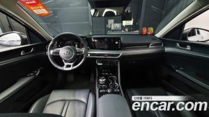 Kia K5 2.0 2021 года из Южной Кореи