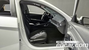 Hyundai AVANTE 1.6 2021 года из Южной Кореи