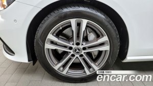 Mercedes-Benz E-Class E350 4MATIC Avantgarde 2021 года из Южной Кореи