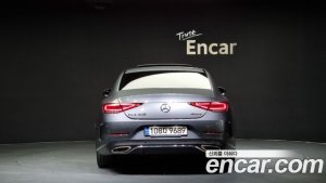 Mercedes-Benz CLS-Class CLS450 4MATIC AMG Line 2020 года из Южной Кореи