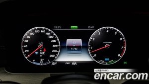Mercedes-Benz CLS-Class CLS450 4MATIC AMG Line 2020 года из Южной Кореи