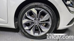 Renault-KoreaSamsung SM6 2.0 GDe RE 2020 года из Южной Кореи