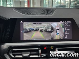 BMW 3-Series 330e Luxury 2021 года из Южной Кореи