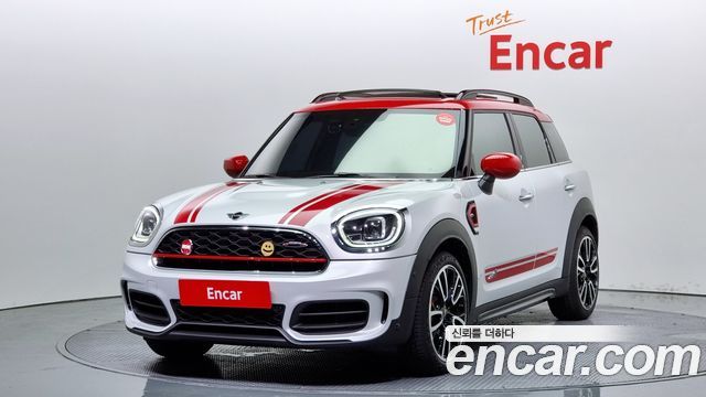 Mini Countryman JCW 2021 года из Кореи