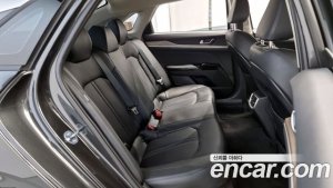 Kia K5 2.0 2021 года из Южной Кореи