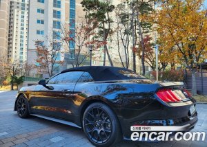 Ford Mustang Cabriolet 2020 года из Южной Кореи