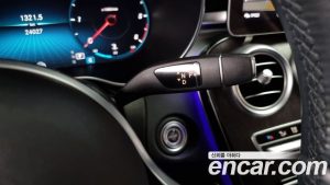 Mercedes-Benz C-Class C220 d 4MATIC 2021 года из Южной Кореи