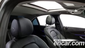Mercedes-Benz C-Class C220 d 4MATIC 2021 года из Южной Кореи