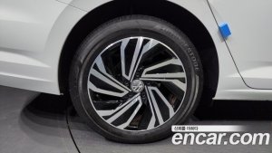 Volkswagen Jetta 1.4 TSI Prestige 2021 года из Южной Кореи