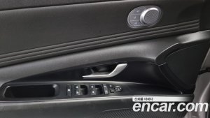 Hyundai AVANTE 1.6 2021 года из Южной Кореи