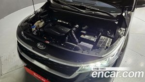 Kia Seltos Бензин 1.6 Turbo 2WD 2020 года из Южной Кореи