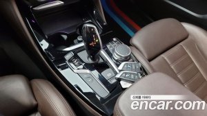 BMW X4 xDrive20d xLine 2020 года из Южной Кореи