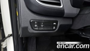 Kia Seltos Бензин 1.6 Turbo 2WD 2020 года из Южной Кореи