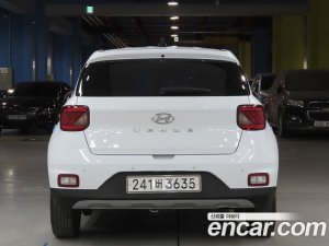 Hyundai Venue 1.6 Smart 2020 года из Южной Кореи