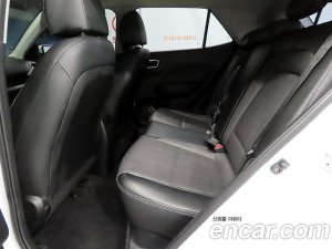 Hyundai Venue 1.6 Smart 2020 года из Южной Кореи