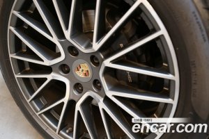 Porsche Cayenne 3.0 2021 года из Южной Кореи