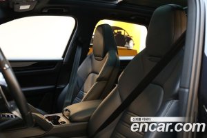 Porsche Cayenne 3.0 2021 года из Южной Кореи