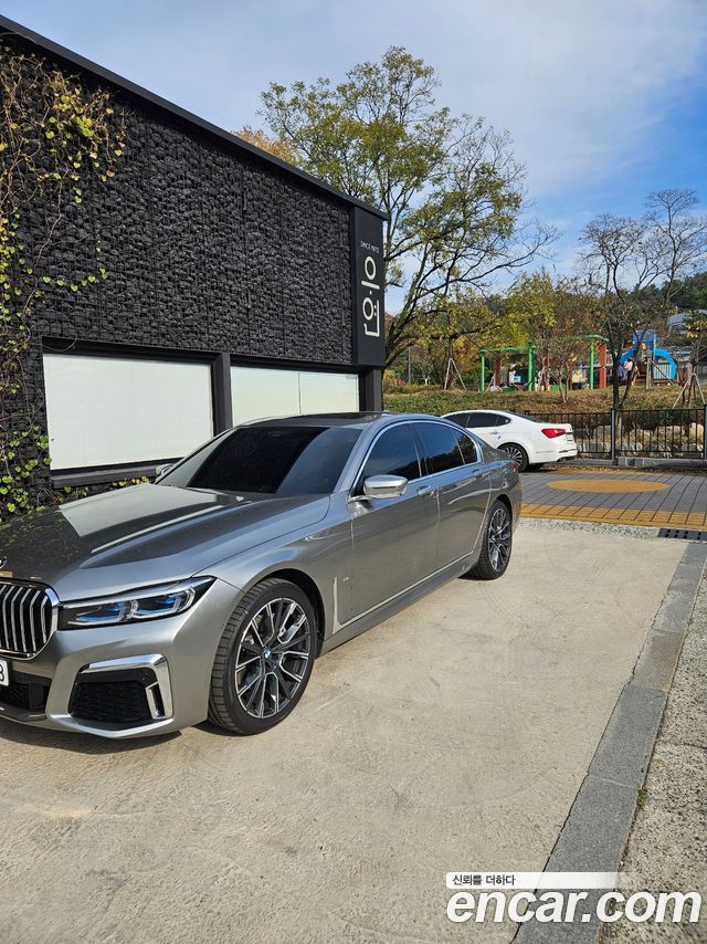 BMW 7-Series 740d xDrive M Sport 2020 года из Кореи