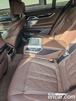 BMW 7-Series 740d xDrive M Sport 2020 года из Южной Кореи
